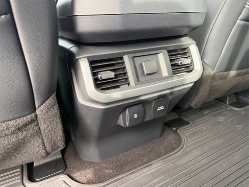 Used 2021 Ford F150 Lariat image 17