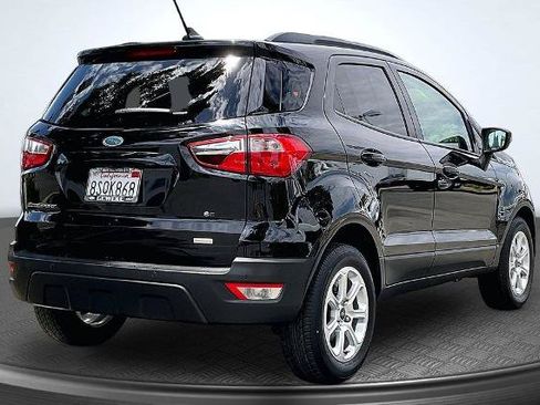 Certified 2018 Ford EcoSport SE w/ SE Convenience Package FWD image 2