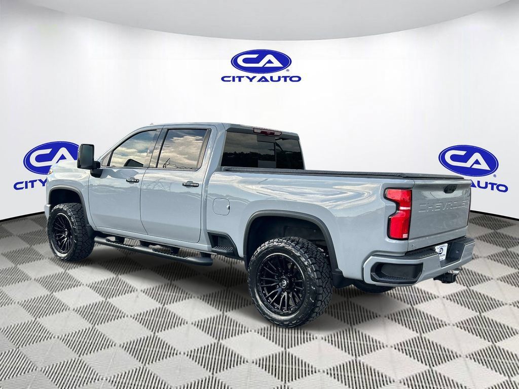 Used 2024 Chevrolet Silverado 2500 LTZ w/ LTZ Plus Package AWD/4WD image 5