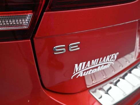 Used 2024 Volkswagen Tiguan SE R-Line FWD image 41