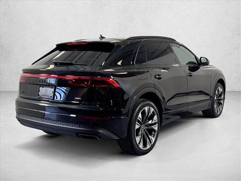 Used 2025 Audi Q8 Premium Plus w/ Premium Plus Package AWD/4WD image 5