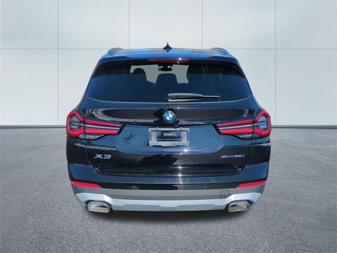 Used 2024 BMW X3 xDrive30i w/ Premium Essential Package image 4
