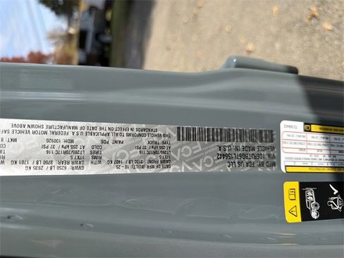 New 2026 Jeep Gladiator Rubicon w/ Steel Bumper Group image 33