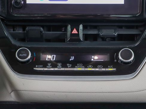 Used 2023 Toyota Corolla LE FWD image 20
