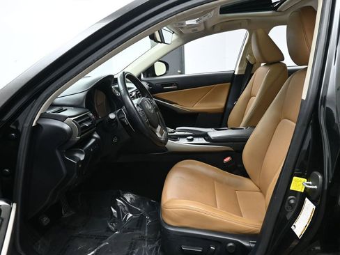 Used 2019 Lexus IS 300 AWD w/ Navigation Package image 12