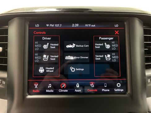 Used 2020 RAM 1500 Laramie w/ Sport Appearance Package AWD/4WD image 9