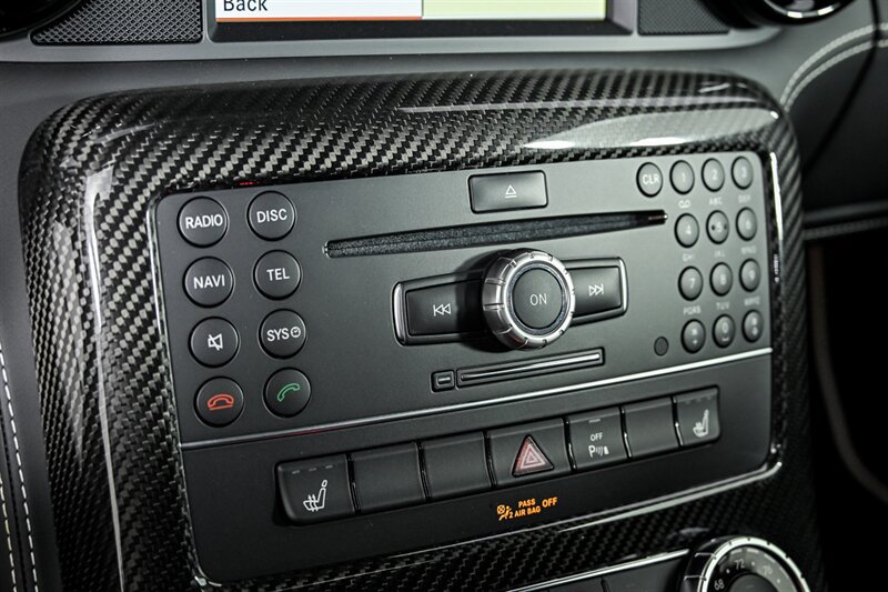 Used 2015 Mercedes-Benz SLS AMG GT Final Edition image 31