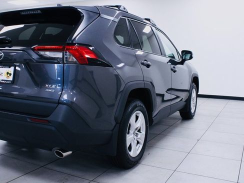 Used 2021 Toyota RAV4 XLE image 8