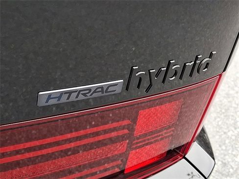 Certified 2025 Hyundai Santa Fe Calligraphy image 21