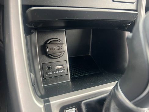 Used 2016 Hyundai Elantra SE FWD image 48