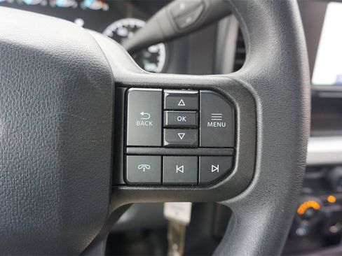 Used 2024 Ford F250 XL w/ XL Chrome Package image 9