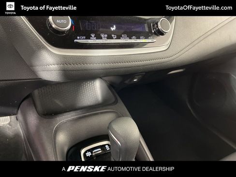 Certified 2025 Toyota Corolla SE image 34