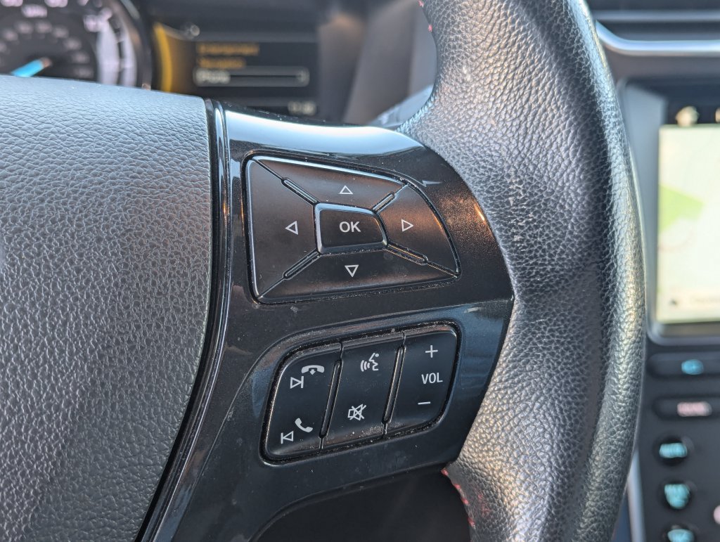 Used 2019 Ford Explorer Sport w/ Equipment Group 401A AWD/4WD image 19