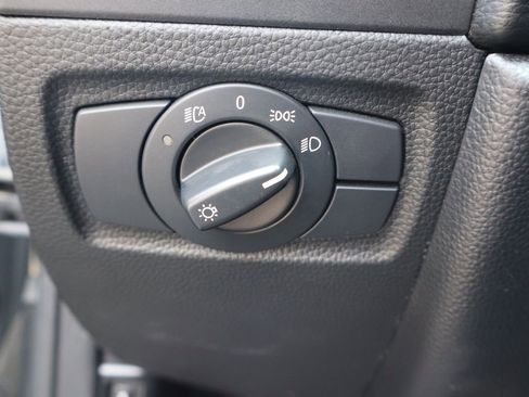 Used 2010 BMW 135i Convertible image 14