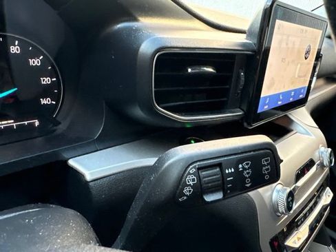 Used 2021 Ford Explorer XLT w/ Equipment Group 202A RWD image 21