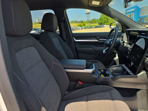 Used 2025 GMC Terrain Elevation FWD image 14