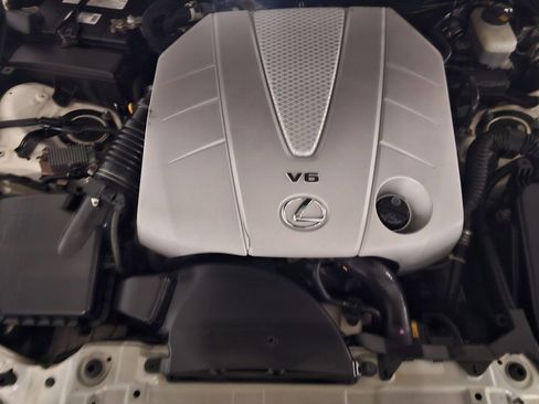 Used 2006 Lexus IS 350 image 12