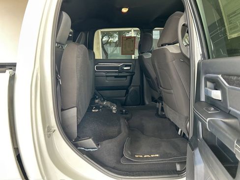Used 2024 RAM 2500 Big Horn image 26