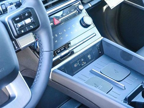 New 2026 Hyundai Santa Fe Limited AWD/4WD image 24