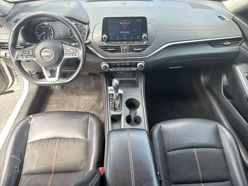Used 2022 Nissan Altima 2.5 SR FWD image 19