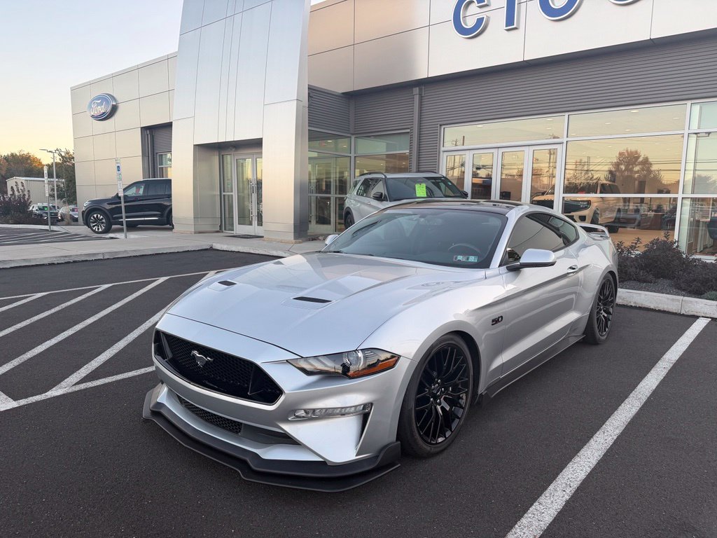 Used 2018 Ford Mustang GT w/ GT Performance Package RWD image 1