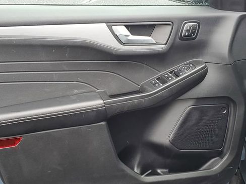 Used 2025 Ford Escape Platinum image 22