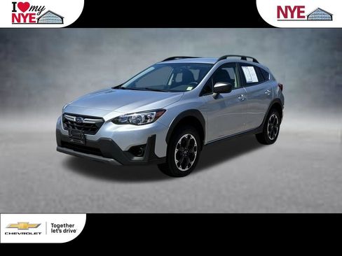 Used 2023 Subaru Crosstrek 2.0i AWD/4WD image 1