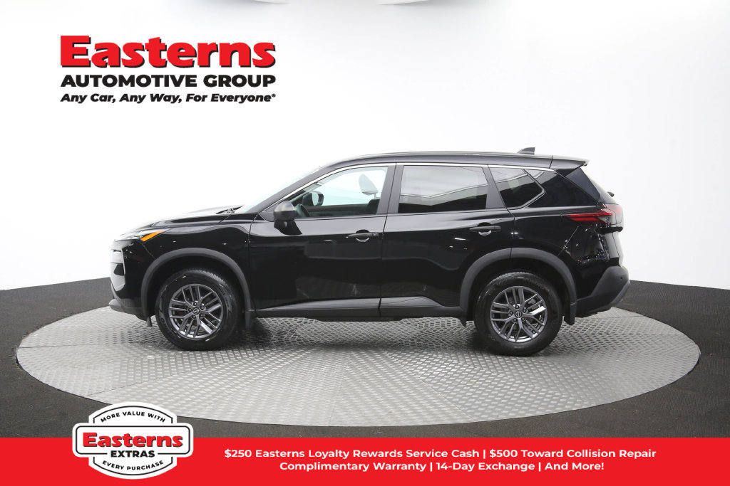 Used 2023 Nissan Rogue S AWD/4WD image 60