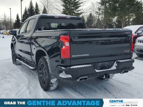 Used 2024 Chevrolet Silverado 1500 RST w/ Z71 Off-Road Package image 3