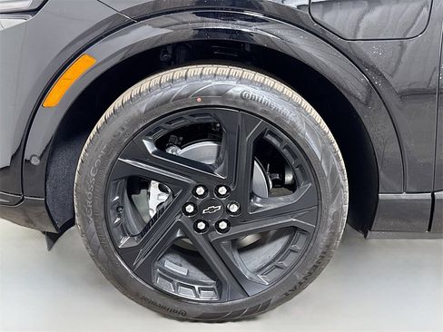 New 2025 Chevrolet Equinox EV RS image 19