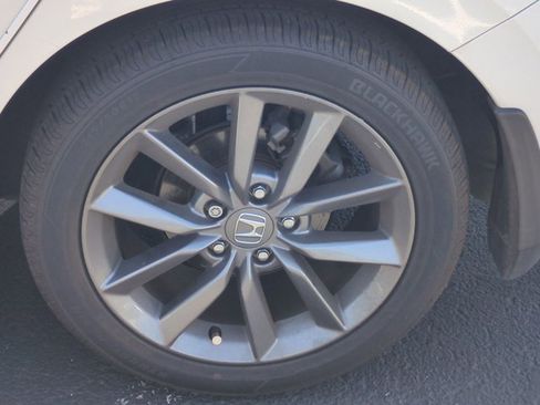 Used 2020 Honda Civic EX image 13