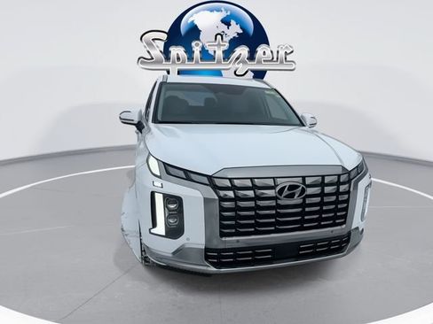 Used 2025 Hyundai Palisade Calligraphy AWD/4WD image 3