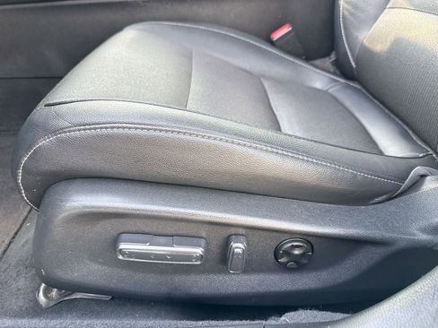 Used 2019 Honda Accord Sport image 12