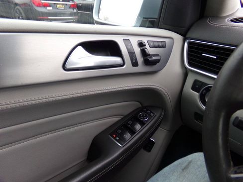 Used 2015 Mercedes-Benz ML 350 2WD image 9