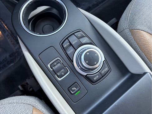 Used 2015 BMW i3 w/ Range Extender image 28