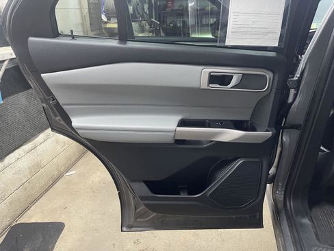 Used 2023 Ford Explorer XLT w/ Equipment Group 202A image 16