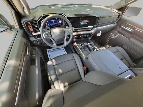 New 2025 Chevrolet Silverado 1500 LT Trail Boss w/ Convenience Package II AWD/4WD image 7