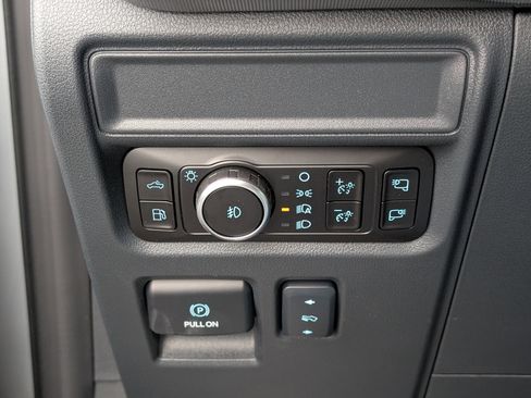 New 2025 Ford F150 Platinum w/ Equipment Group 702A High image 23