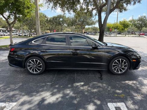 Used 2023 Hyundai Sonata Limited FWD image 8