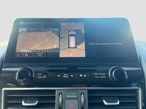 Used 2024 Nissan Armada Platinum w/ Captain's Chairs Package image 34