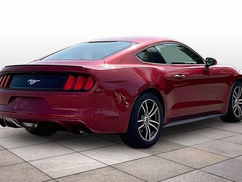 Used 2017 Ford Mustang Coupe RWD image 13