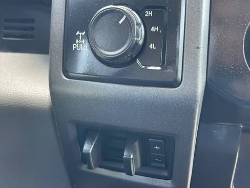 Used 2019 Ford F350 XL w/ Power Equipment Group AWD/4WD image 18