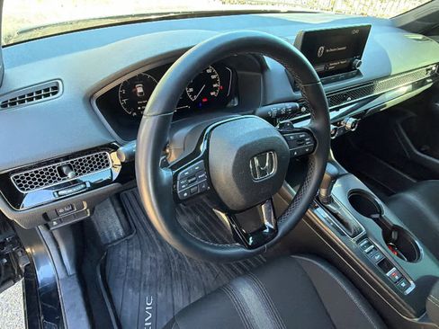 Used 2024 Honda Civic Sport image 10
