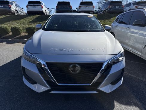 Used 2023 Nissan Sentra S image 3