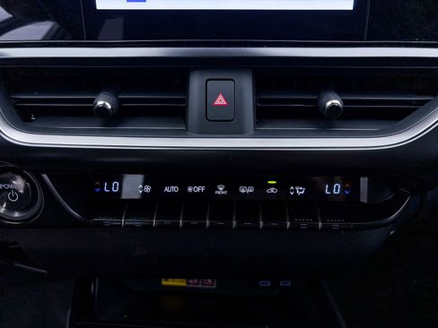 Used 2024 Lexus UX 250h F Sport FWD image 26