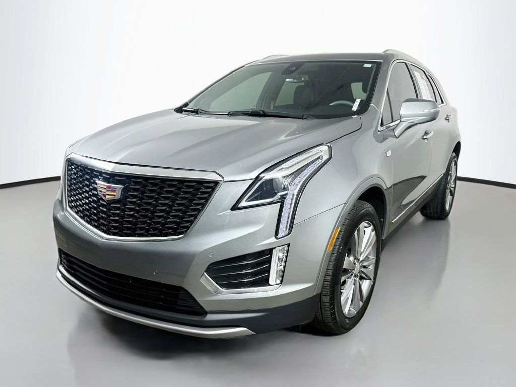 Used 2024 Cadillac XT5 Premium Luxury FWD image 3