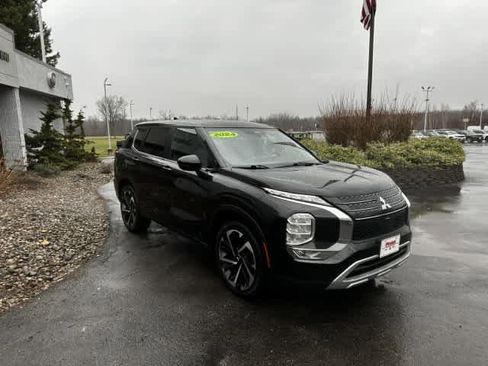 Used 2024 Mitsubishi Outlander SE AWD/4WD image 10