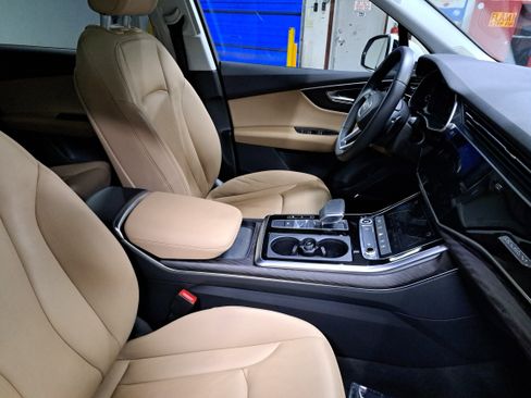 Used 2021 Audi Q7 2.0T Premium Plus w/ Premium Plus Package image 10