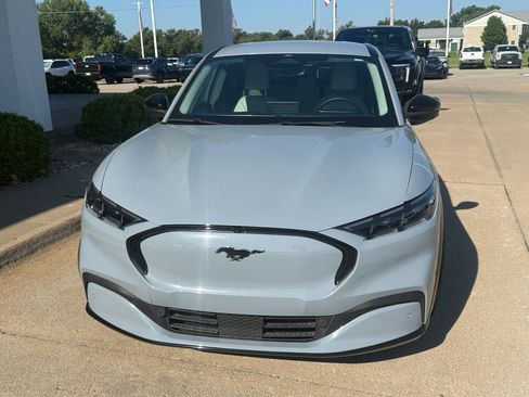 Used 2024 Ford Mustang Mach-E Premium AWD/4WD image 6