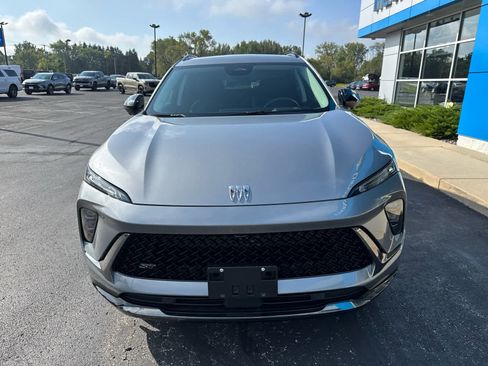 Used 2025 Buick Envision Sport Touring image 12